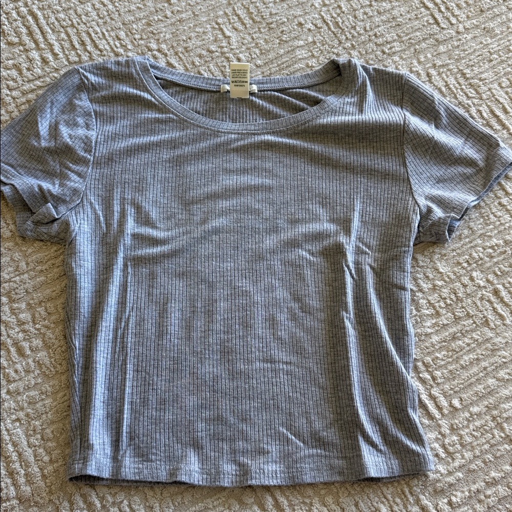 NEW Bozzolo Ribbed Crop Baby Tee